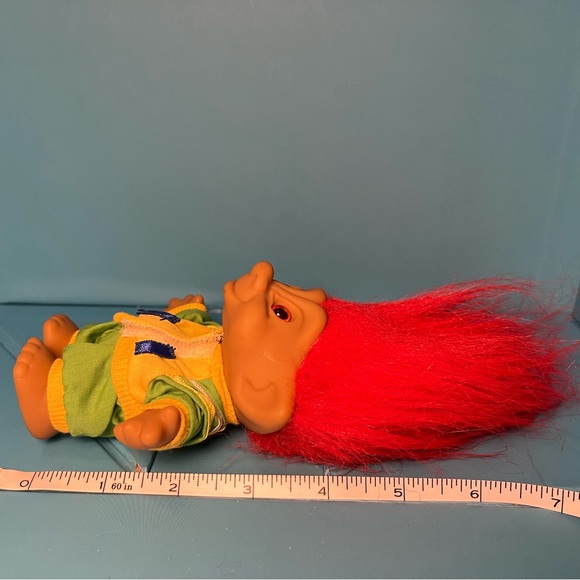 Ace Novelty - Treasure Troll with Wishstone in Track Suit - Picture 2 of 7